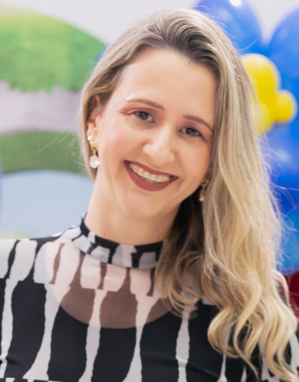 Julia Souza